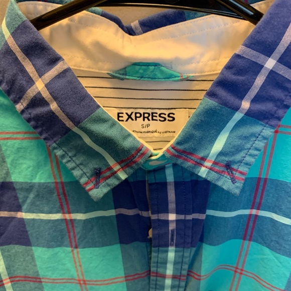 Express patterned shirt, size small - Picture 2 of 3